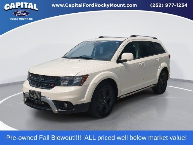 Used 2020 Dodge Journey Crossroad FWD image 1