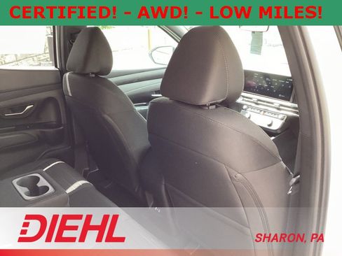 Certified 2025 Hyundai Santa Cruz SE image 14