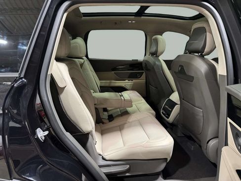 Certified 2025 Lincoln Nautilus Premier w/ Equipment Group 102A AWD/4WD image 26