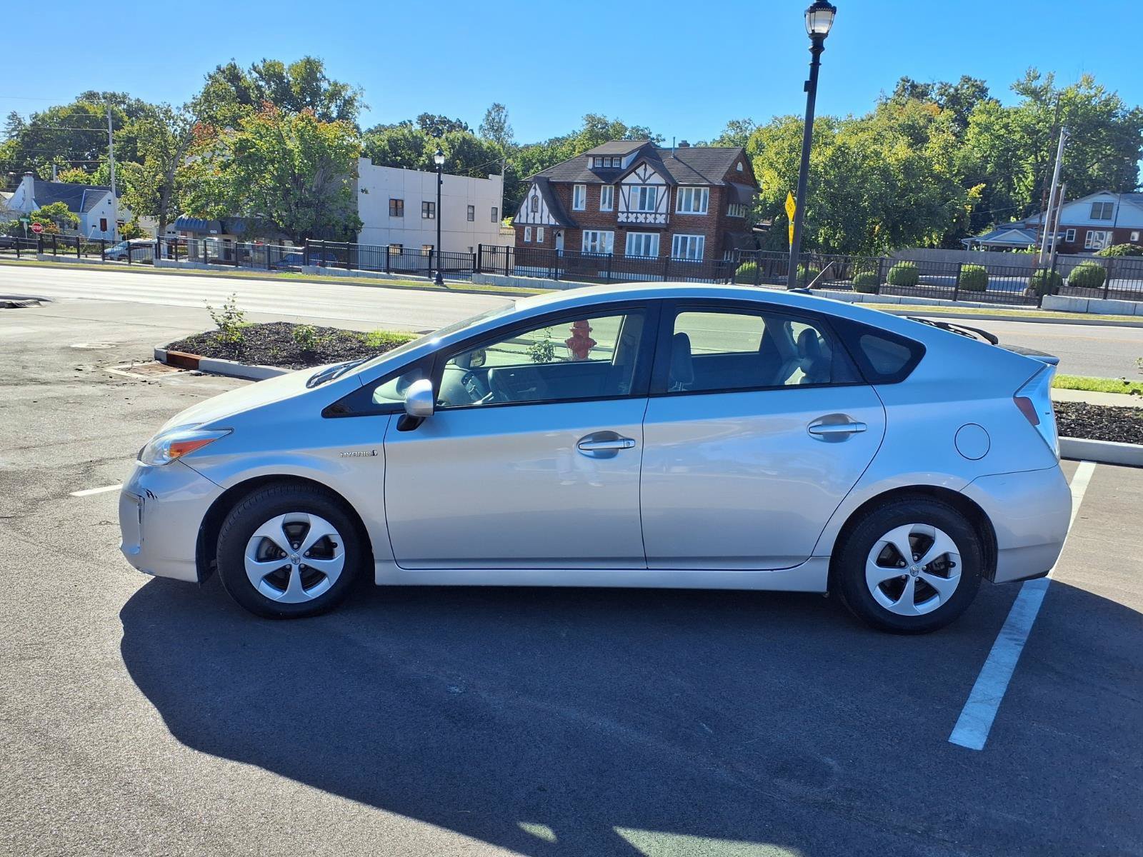 Used 2015 Toyota Prius Four FWD image 25