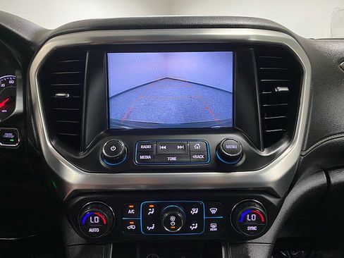 Used 2018 GMC Acadia SLT image 20