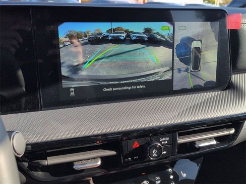 New 2026 Nissan Kicks SR w/ Cold Weather Package image 13