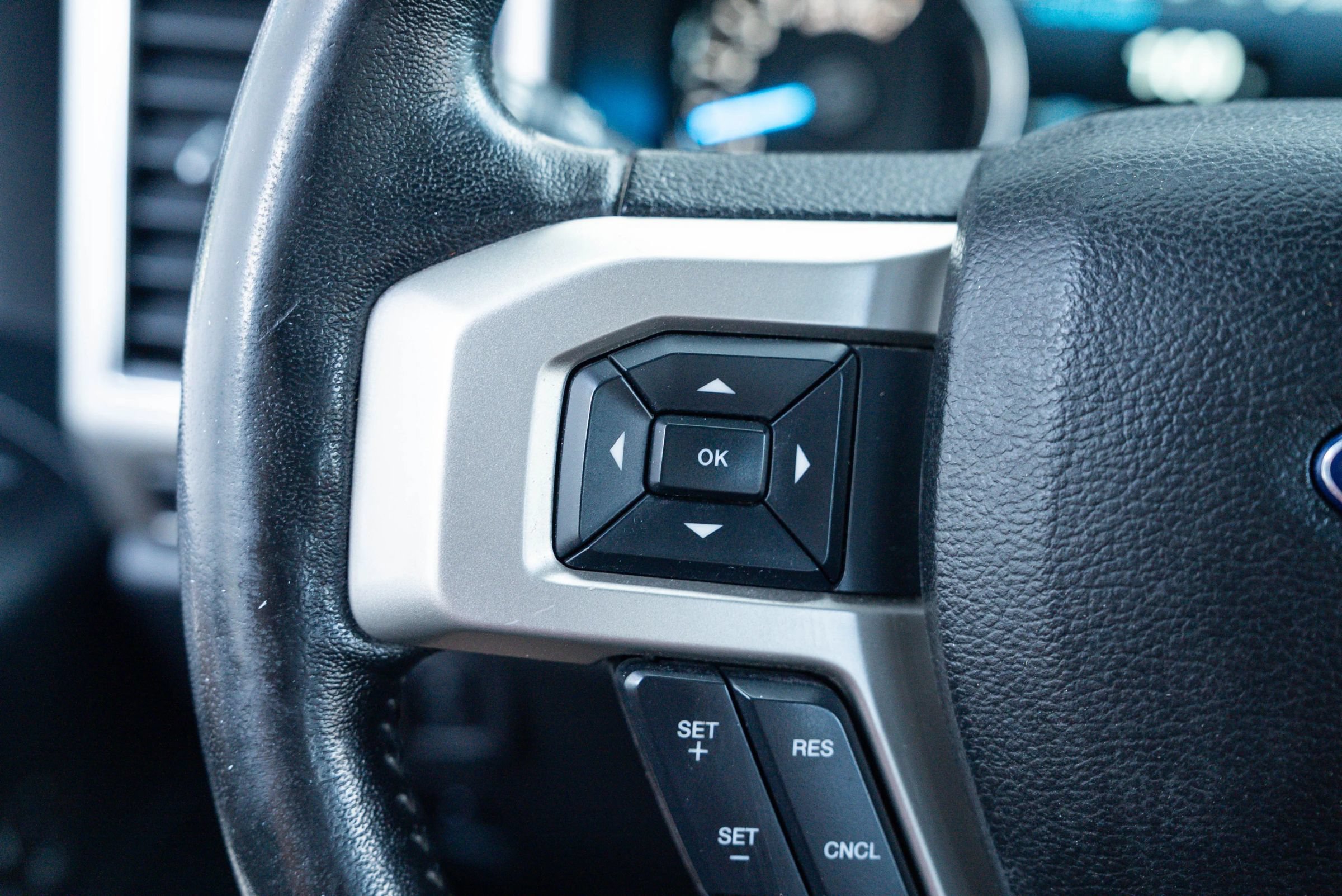 Used 2019 Ford F150 Lariat AWD/4WD image 23