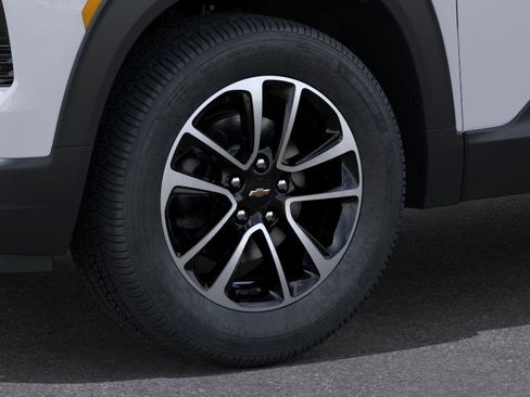 New 2026 Chevrolet TrailBlazer LT FWD image 9
