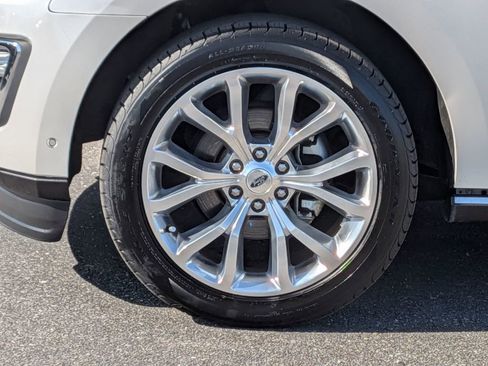 Used 2018 Ford Expedition Limited w/ Equipment Group 302A RWD image 11