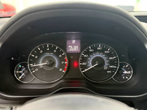 Used 2012 Subaru Outback 2.5i Premium AWD/4WD image 28