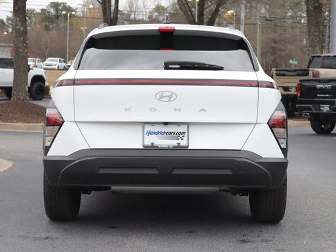 Used 2024 Hyundai Kona SEL w/ Convenience Package image 36