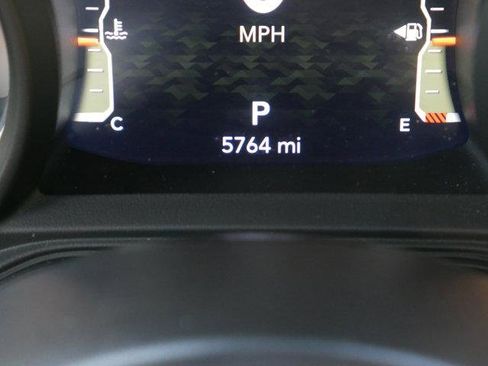 Used 2024 Jeep Wrangler Sport S image 29