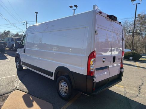 Used 2023 RAM ProMaster 2500 image 5