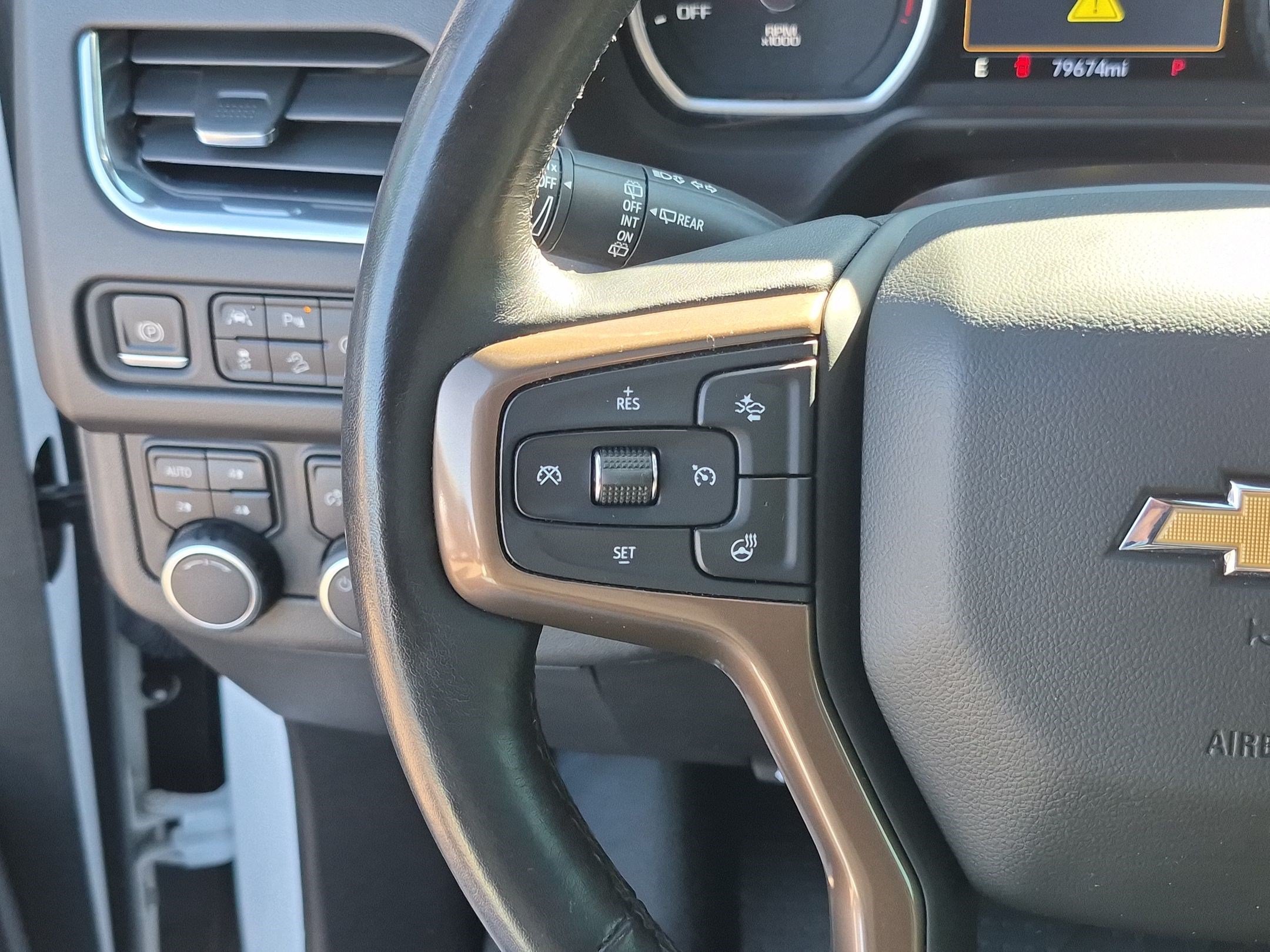 Used 2021 Chevrolet Tahoe High Country w/ Premium Package AWD/4WD image 18