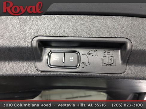 Used 2021 Ford Explorer XLT w/ Equipment Group 202A image 14