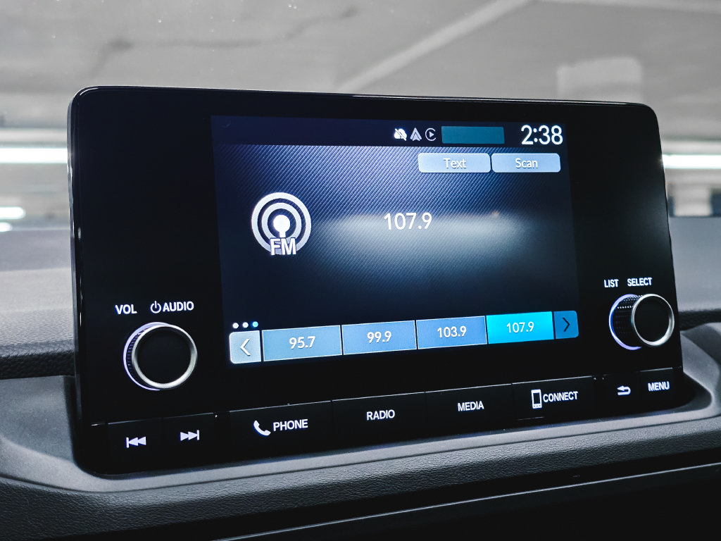 Used 2023 Honda Accord LX image 25