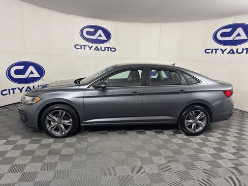 Used 2022 Volkswagen Jetta SE FWD image 6