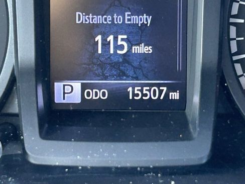 Used 2023 Toyota Tacoma SR image 19