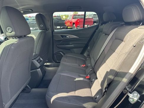 New 2026 Chevrolet Equinox EV LT image 19