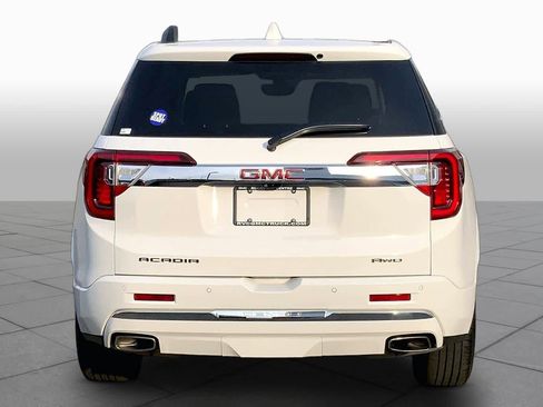 Used 2023 GMC Acadia Denali w/ Denali Ultimate Package AWD/4WD image 5