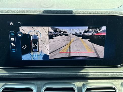 Used 2025 Mercedes-Benz GLE 350 4MATIC image 29