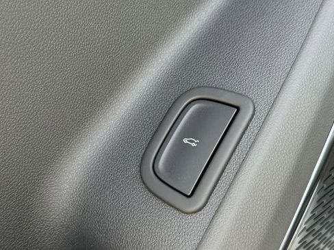 New 2026 GMC Acadia AT4 w/ Super Cruise Package image 24