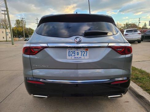 Used 2024 Buick Enclave Essence w/ Experience Buick Package image 12