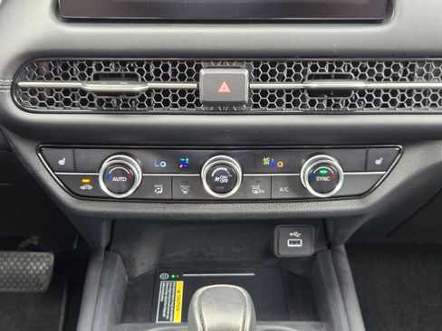 Used 2025 Honda HR-V EX-L image 18