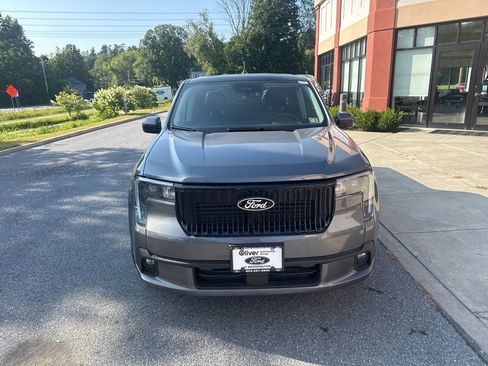 New 2025 Ford Maverick Lobo image 2