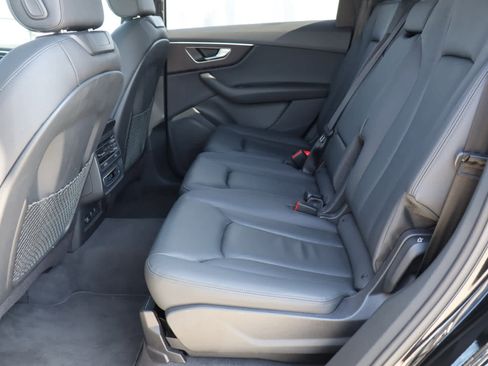 Used 2023 Audi Q7 2.0T Premium w/ Convenience Package image 47