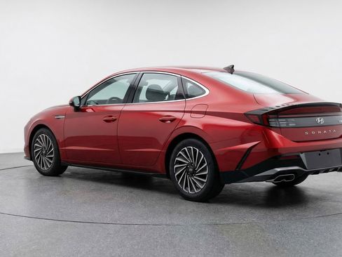 Used 2025 Hyundai Sonata SEL image 6