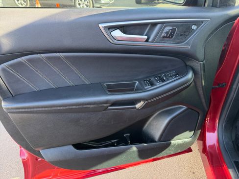Used 2023 Ford Edge ST AWD/4WD image 13