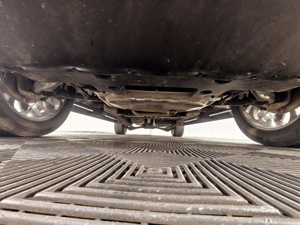Used 2023 GMC Yukon XL Denali AWD/4WD image 72