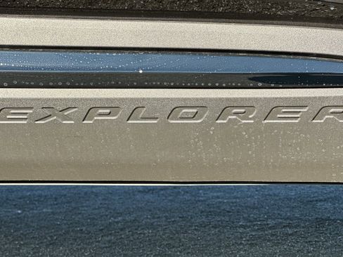 New 2026 Ford Explorer ST-Line w/ ST-Line Street Pack image 32