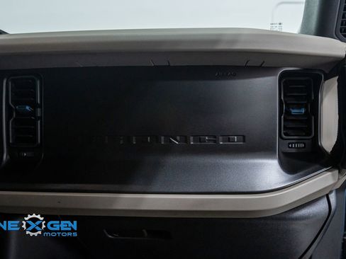 Used 2022 Ford Bronco Wildtrak AWD/4WD image 40