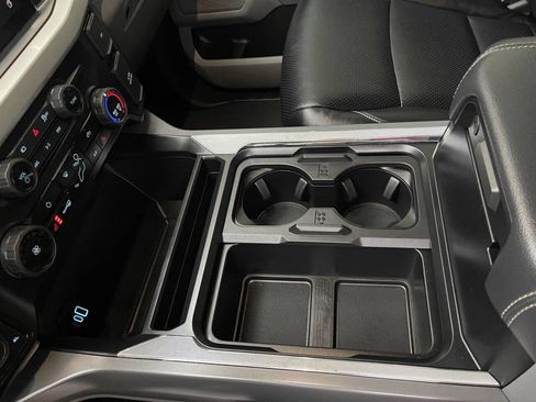 Used 2025 Ford F350 XLT w/ Black Appearance Package image 28