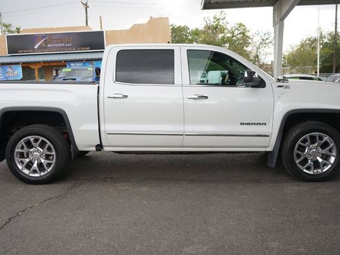 Used 2017 GMC Sierra 1500 SLT AWD/4WD image 2