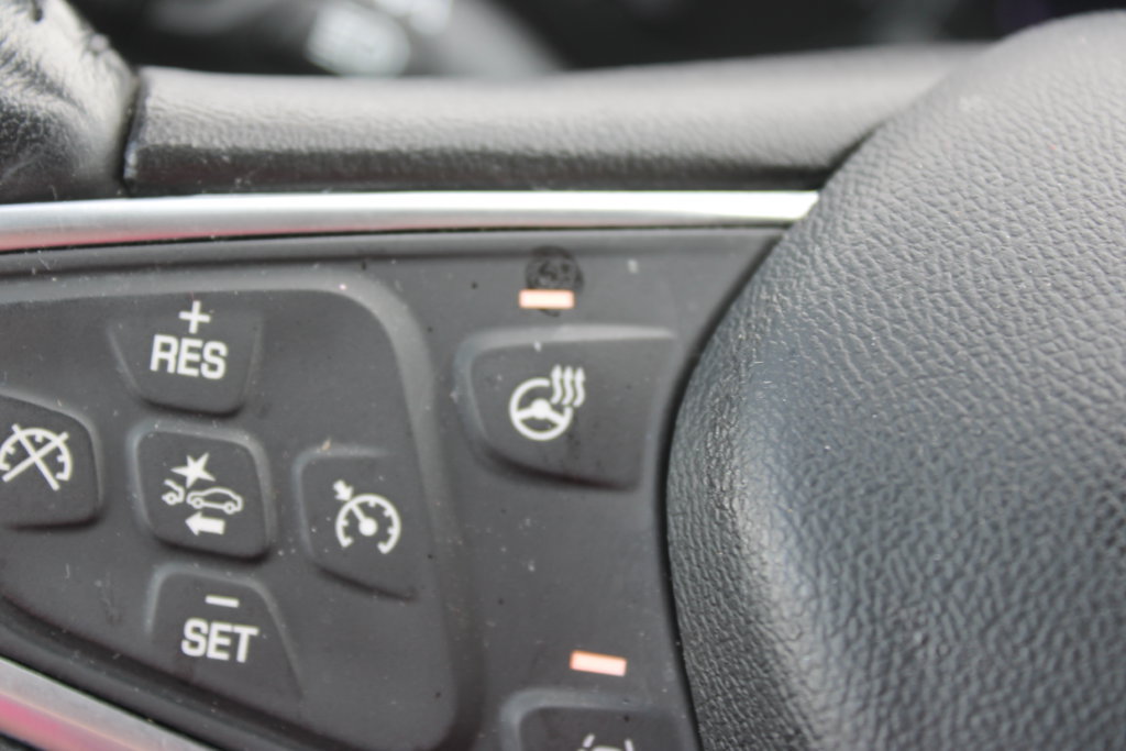 Used 2022 Chevrolet Equinox LT FWD image 26