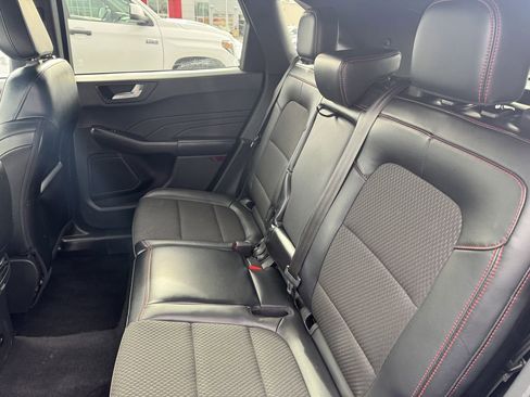 Used 2024 Ford Escape ST-Line image 14