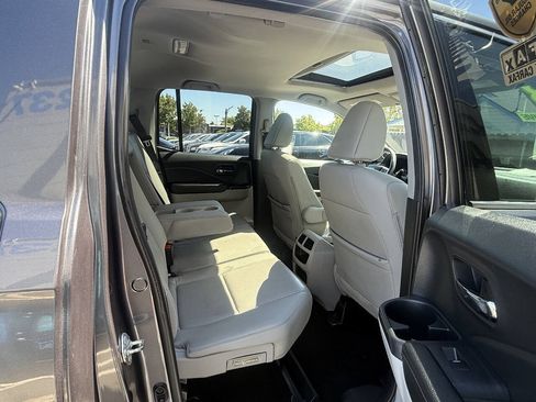 Used 2018 Honda Ridgeline RTL-E image 19