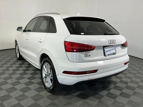 Used 2018 Audi Q3 2.0T Premium w/ Convenience Package FWD image 7