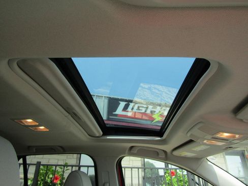 Used 2015 MAZDA CX-5 Touring w/ Bose/Moonroof Package FWD image 8