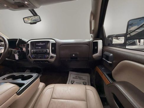 Used 2015 GMC Sierra 1500 SLT w/ SLT Crew Cab Value Package AWD/4WD image 31