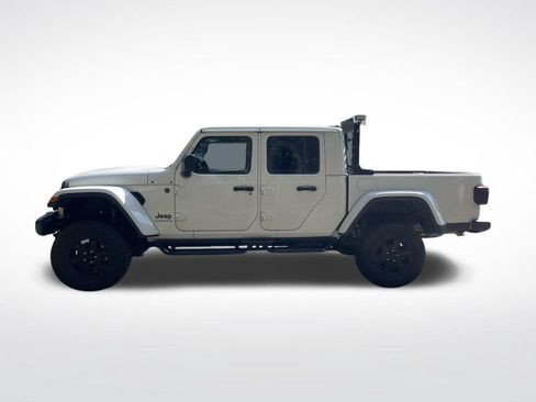 Used 2023 Jeep Gladiator Mojave w/ LED Lighting Group AWD/4WD image 2