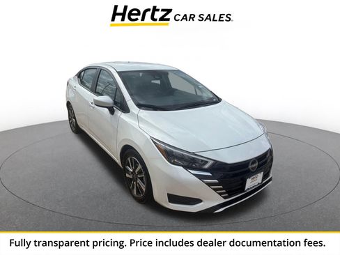 Used 2025 Nissan Versa SV FWD image 1
