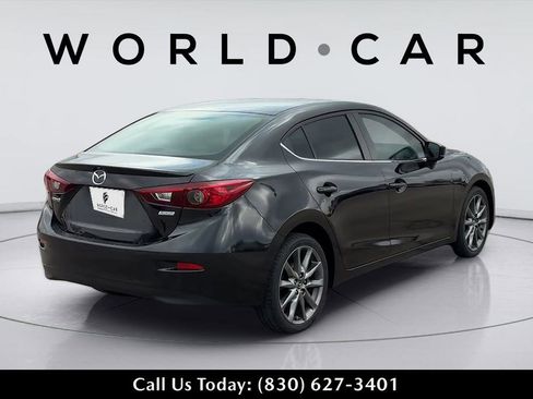 Used 2018 MAZDA MAZDA3 Touring FWD image 7