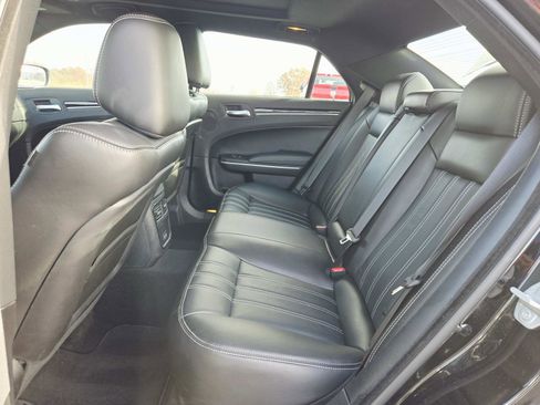 Used 2023 Chrysler 300 S image 14