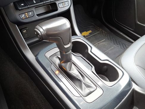 Used 2018 Chevrolet Colorado Z71 image 15