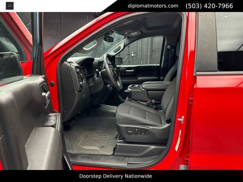 Used 2023 Chevrolet Silverado 1500 Custom image 18