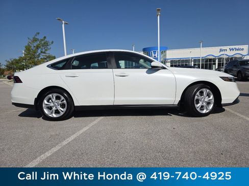 Certified 2026 Honda Accord LX image 15