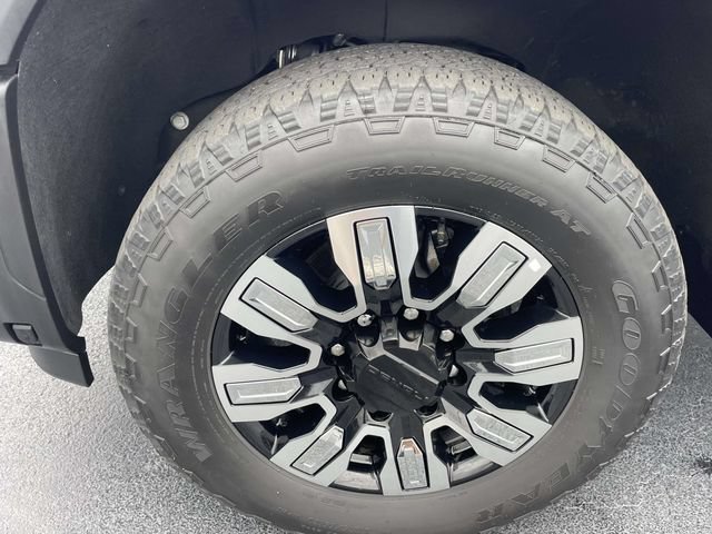 Certified 2025 GMC Sierra 3500 Denali w/ Denali Reserve Package AWD/4WD image 8