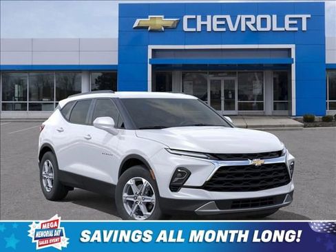 New 2026 Chevrolet Blazer LT w/ Convenience Package FWD image 7