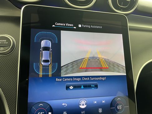 Used 2025 Mercedes-Benz C 300 Sedan image 22