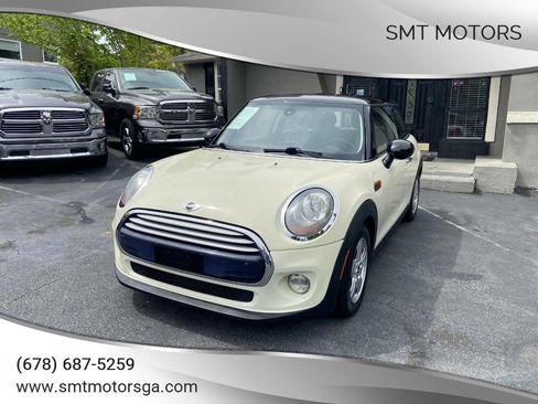 Used 2015 MINI Cooper 2-Door Hardtop image 1